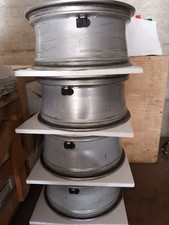 QUATTRO CERCHIONI IN LEGA R18 ORIGINALI PER LAND ROVER DISCOVERY O EVOQUE