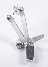 Suzuki VX800 VS51B Fußraste