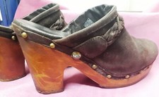 INTRAMONTABILI TRENDY ZOCCOLI SABOT UGG AUSTRALIA KAYLEE IN PELLE