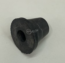 SILENTBLOK BACINELLA PER EVINRUDE/JOHNSON 332413 PER 737/40/50HP NAUTICA RICAMBI