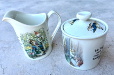WEDGWOOD BEATRIX POTTER PETER RABBIT SUGAR & CREAMER SET ENGLAND 80s