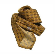 ELEGLANTE CRAVATTA ALTA