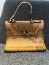 Borsa Alviero Martini prima