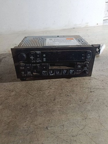 Chrysler voyager 1998 radio - voyager,