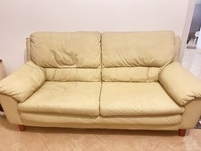 divani in pelle usati