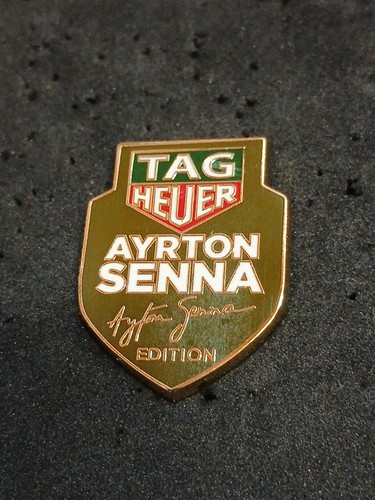 Pin ayrton senna tag - pin's,