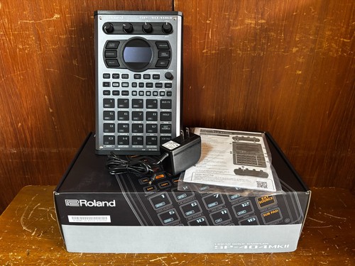Roland 404 mkii creative - roland,