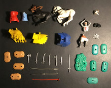 Soldatino giocattolo vintage Britains Swoppets Timpo ricambi per crociati, cavalieri cowboy