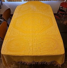 Copriletto damascato oro