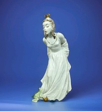 A0169 Statua Rosenthal, regina