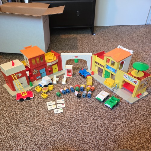 Vintage 1973 fisher price - vintage,