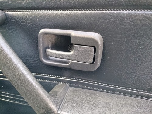 Maniglie porta mascherina