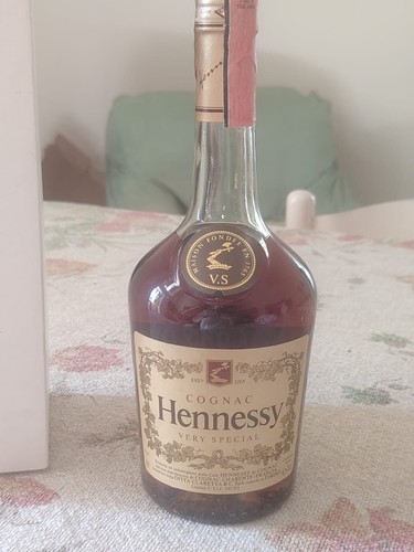 Hennessy cognac very special - ,