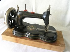 TOP antica macchina da cucire SEIDEL NAUMANN SAXONIA REGIA 1899 Wanzer Howe Singer