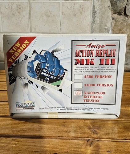 Amiga action replay iii - action,