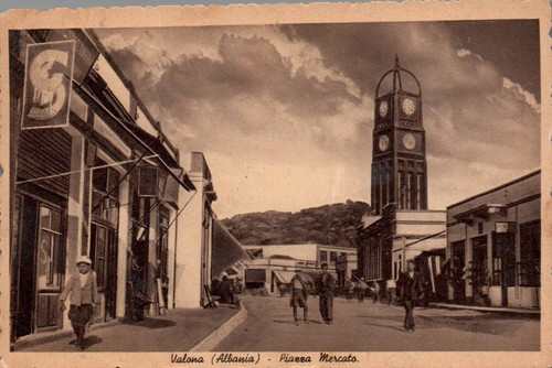 Albania valona piazza mercato - albania,