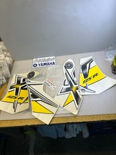 Kit 4 adesivi incompleto