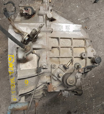 3030052061 Cambio compl.  TOYOTA YARIS 1.4 D-4D Ber. 3p/d/1364cc