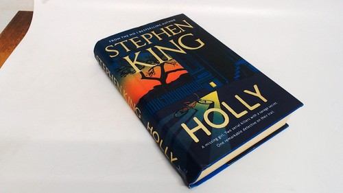 Holly the chilling crime - the,