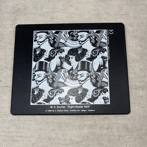 Escher 1990 sliding - m.c.,