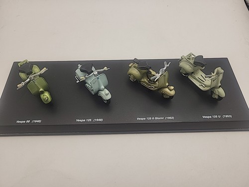Vespa piaggio in basetta - 4,