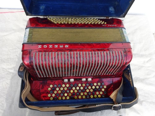 Fisarmonica - , a