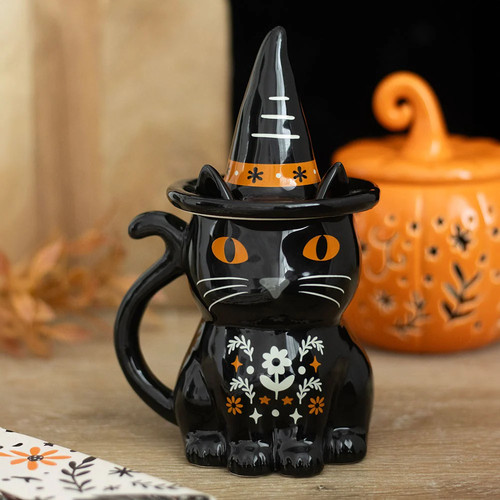 Black cat with - with, streghe