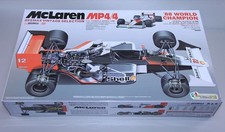 BEEMAX B12002 1/12 Mclaren