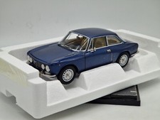 ALFA ROMEO GTV 2000 Blu pervinca - Norev - Scala 1/18