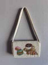 Borsa a tracolla virale fatta