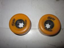 Lotto 2 rotelle pattini quad Gipron Vintage 54 x 33 Vintage 80'