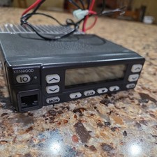 Kenwood TK-860HG-1 UHF Mobile
