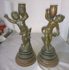 PAIRE BOUGEOIR STATUE signé