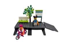 Lego® TRENO 9V RC Bluetooth Ferrovia 60337 Stazione Banchina accessori