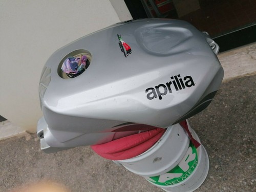 Serbatoio aprilia rsv 1000 - aprilia,