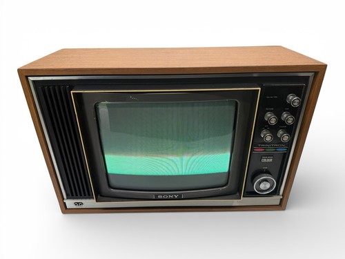Retro sony trinitron colour - retro,