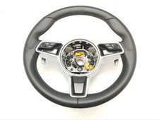 Volante Porsche CAYENNE 2016