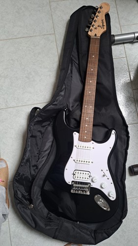 Chitarra elettrica usata - elettrica,