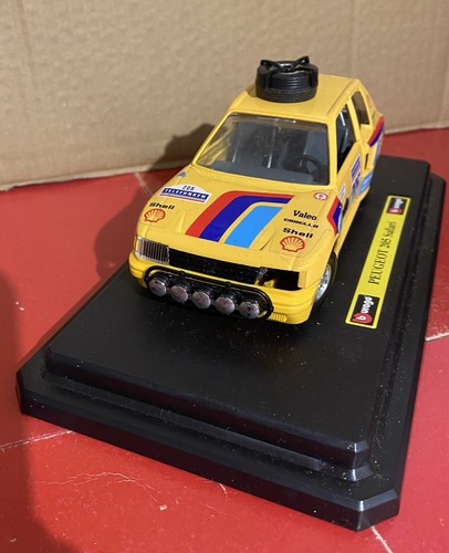 Die cast peugeot 205 - die,