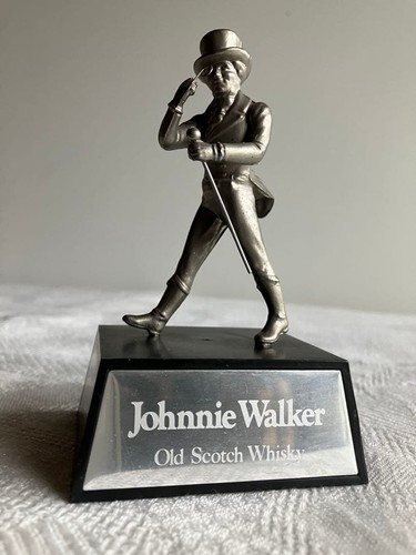 Figurina johnnie walker - johnnie,