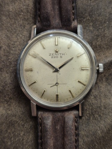 Rare vintage zenith 220 - zenith, s