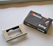 Bticino 4750TC placca Living