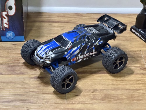 Traxxas revo vxl - e-revo,