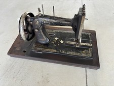 Macchina da Cucire Antica Singer - Vintage con Base in Legno - Decorata