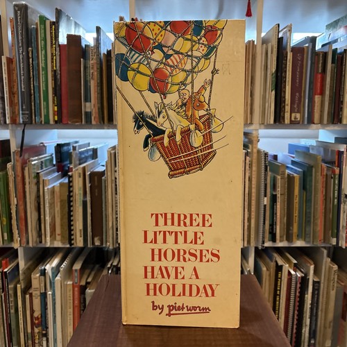 Three little horses - three,