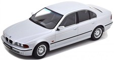 BMW e39 530d 1995 argento