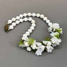 COLLANA VINTAGE VETRO OPALINA