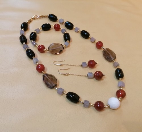 Collana bracciale orecchini - bracciale, e