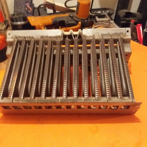 Ariston corpo bruciatore - ,