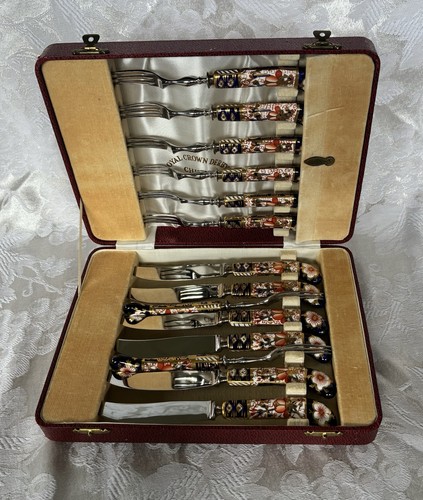 Vintage royal crown - crown, derby